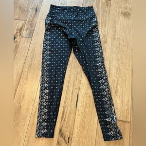 Glyder Black and Silver Patterned Leggings